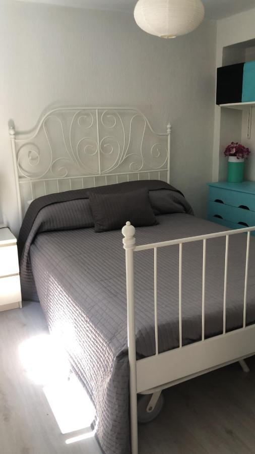 Apartamento 1 Dormitorio Y Salon Con Sofa Cama Bien Comunicado Con El Centro セビリア エクステリア 写真